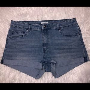 H&M jean shorts
